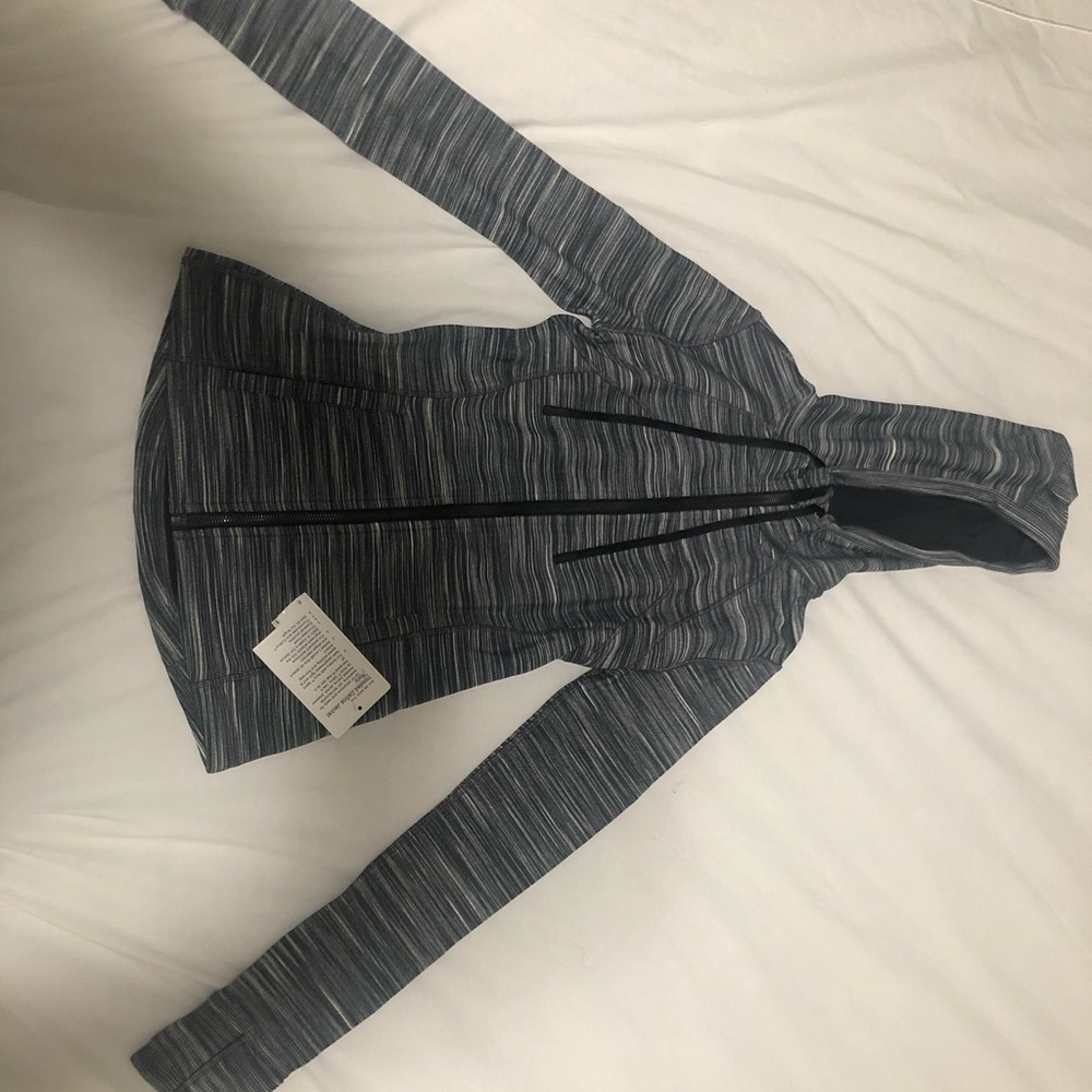 Lululemon hooded define jacket
